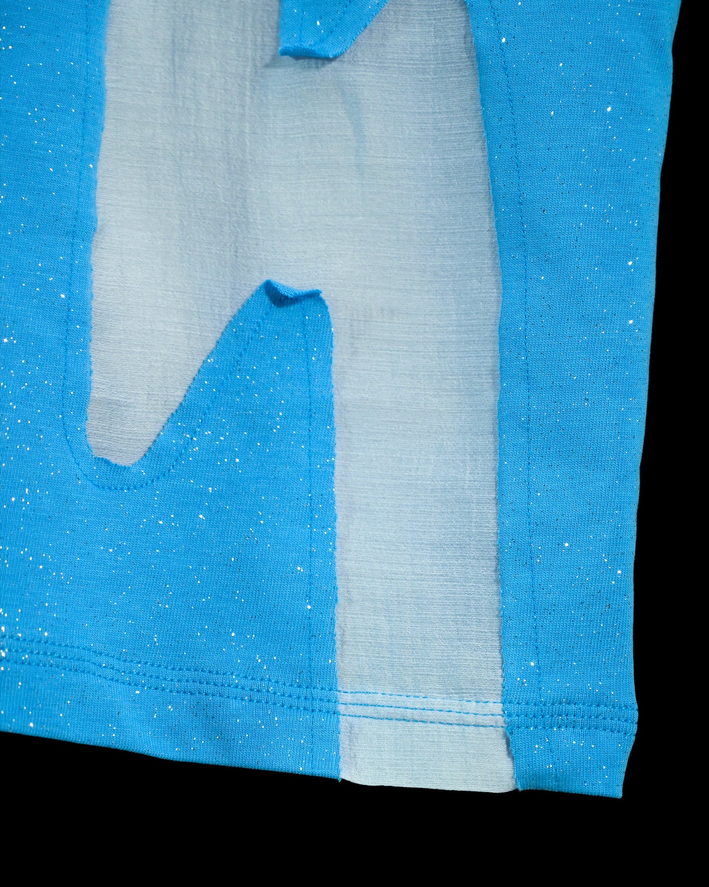 blue womens water world sci-fi shirt, overlock detail view