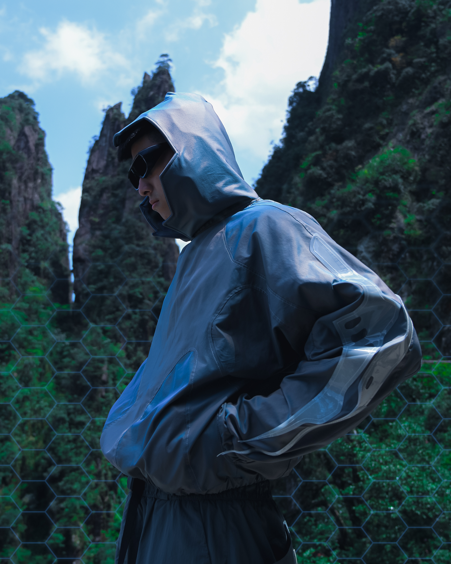 Hologram - Large