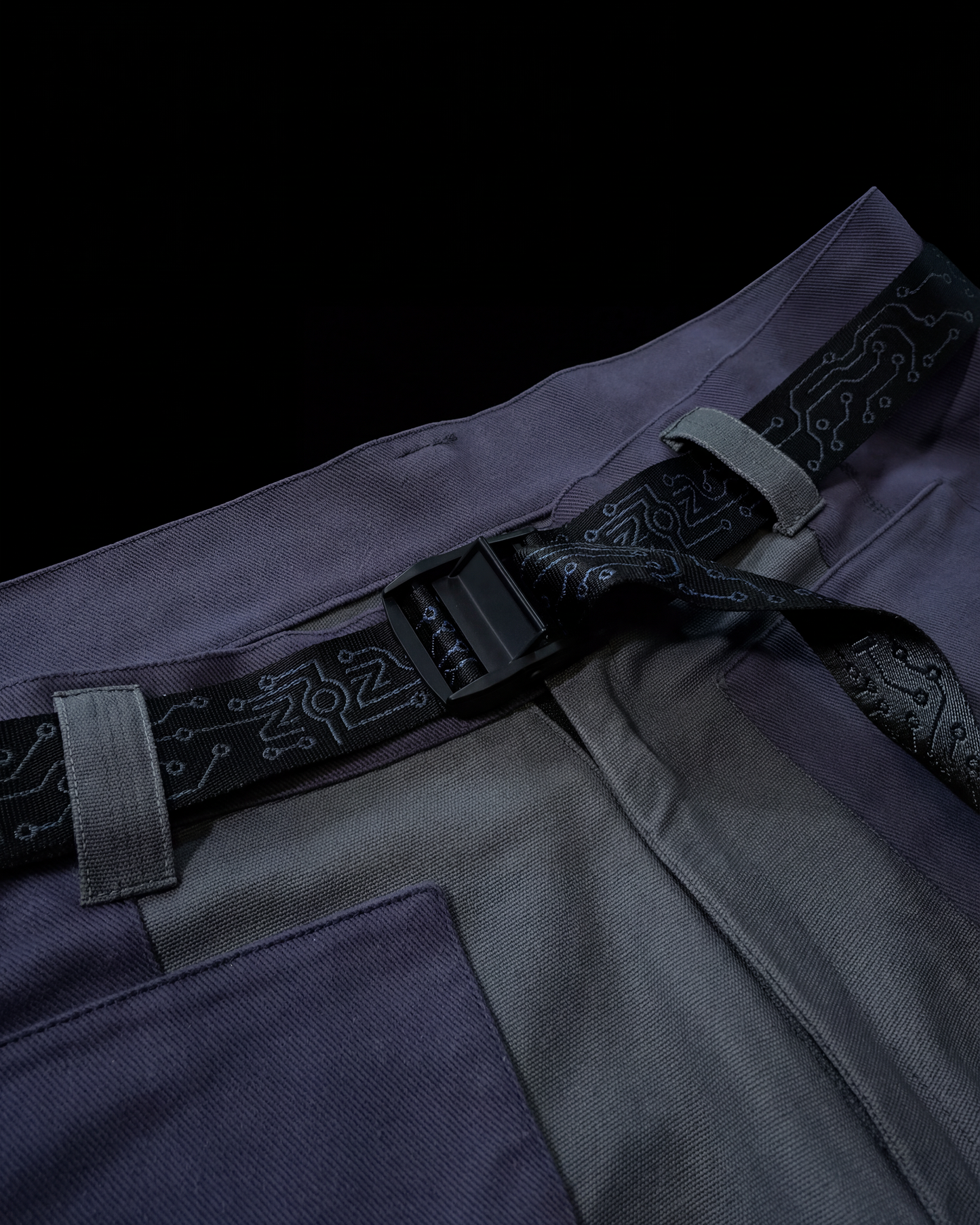 SHADOW GRID BELT