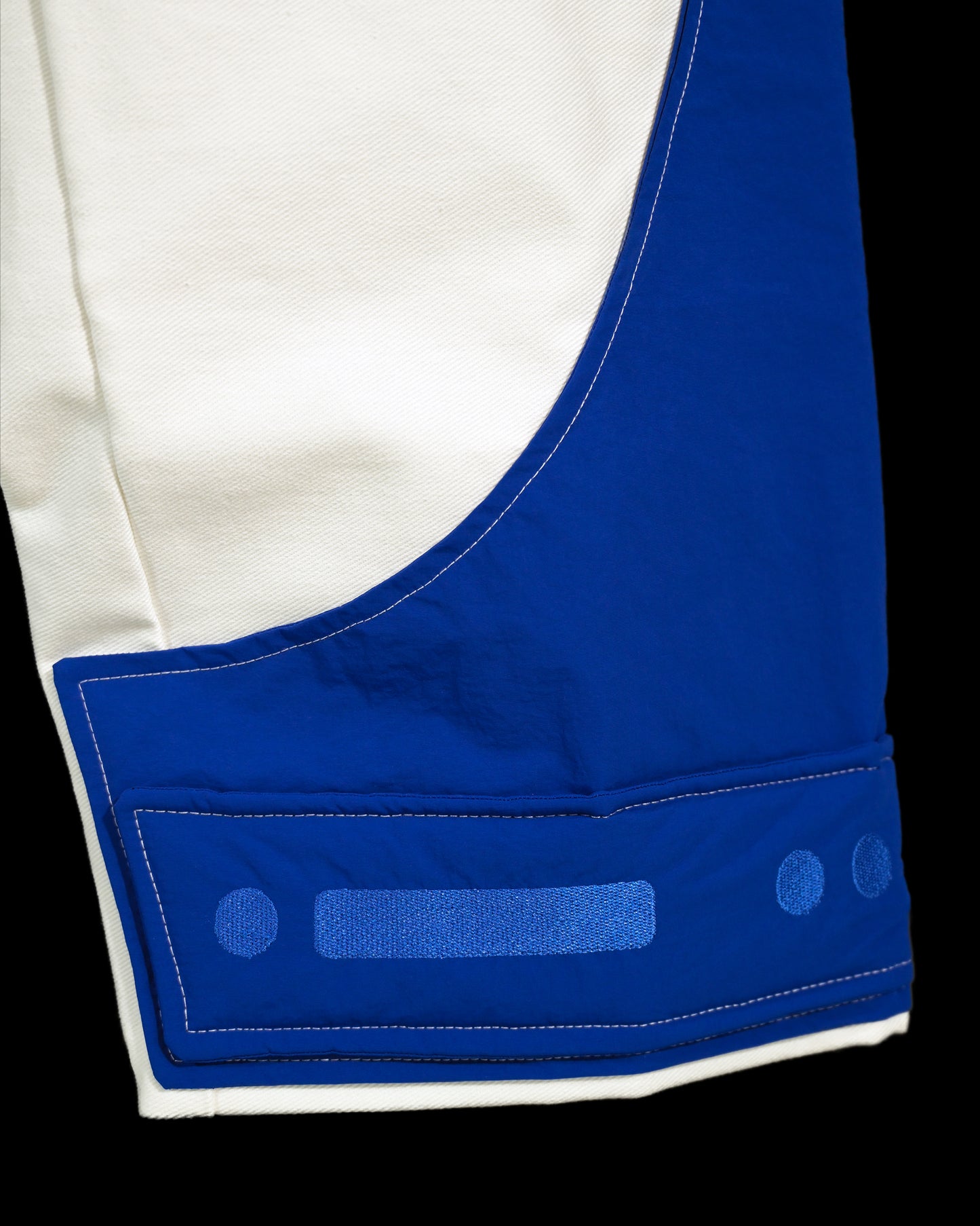 white lunar space streetwear ski pants, embroidery detail