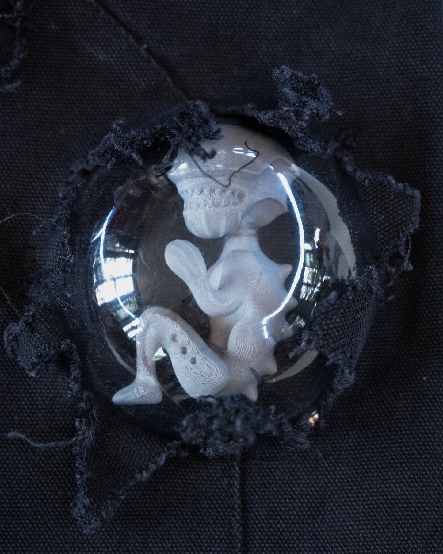 Alien Embryos - 36 Waist