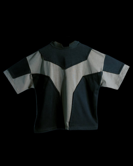 black heavyweight hydraulic future wear cybernetic tee, front view