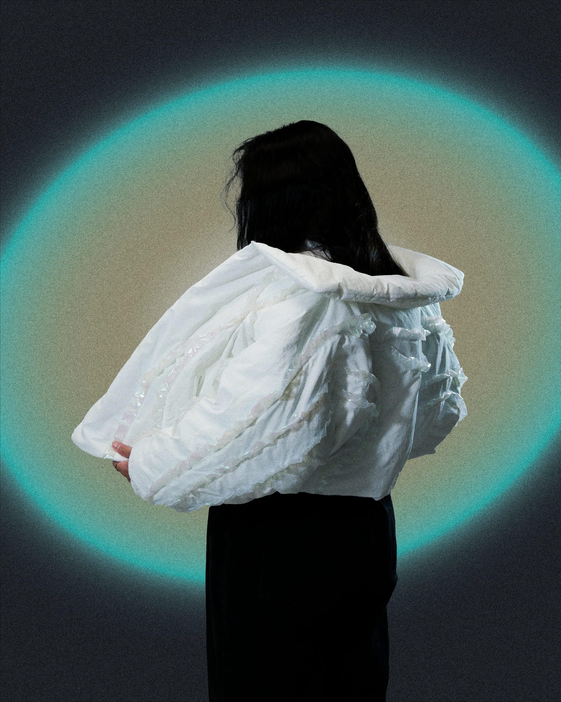 lunar pearl white women's cropped puffer jacket, side model