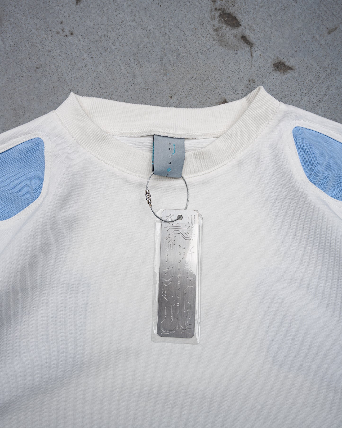 Apex 'White' - Large